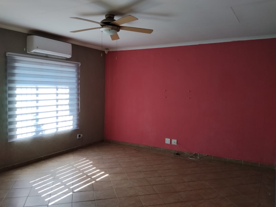 3 Bedroom Property for Sale in Waterval East North West